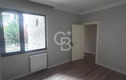 Kurtköy Palmiye Sitesinde Yenilenmiş Kiralık 3+1 Daire