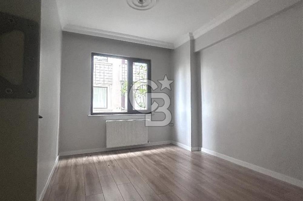 Kurtköy Palmiye Sitesinde Yenilenmiş Kiralık 3+1 Daire