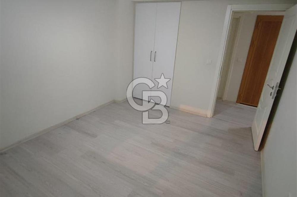 Karşıyaka Örnekköy'de Satılık 2+1 Daire