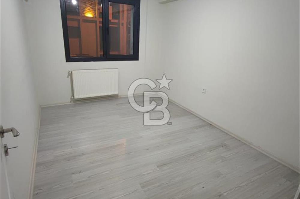 Karşıyaka Örnekköy'de Satılık 2+1 Daire