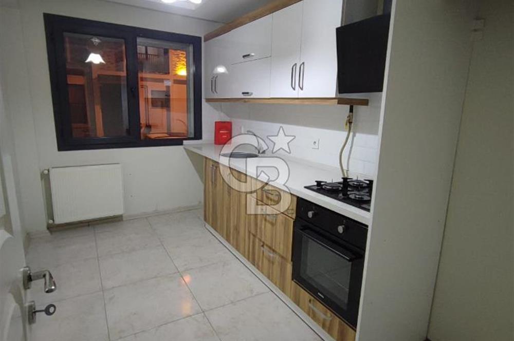 Karşıyaka Örnekköy'de Satılık 2+1 Daire