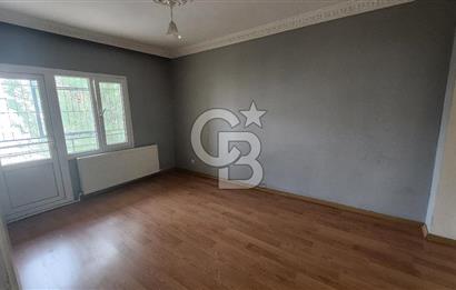 Karşıyaka Bahçelievlerde Çok Geniş Ferah Kiralık 4+1 Daire