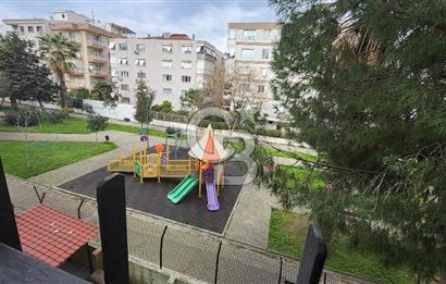 Karşıyaka Bahçelievlerde Çok Geniş Ferah Kiralık 4+1 Daire