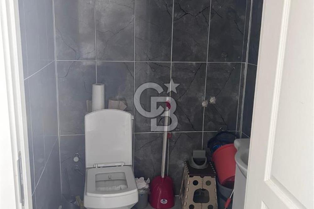 Konak Fevzipaşa Bulvarı Necipoğlu İş Hanı Satılık 2+1 Büro & Ofis