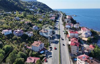 MERSİN'DE ANAYOLA CEPHE, EĞİMİ AZ, HARİKA KONUMLA SATILIK ARAZİ