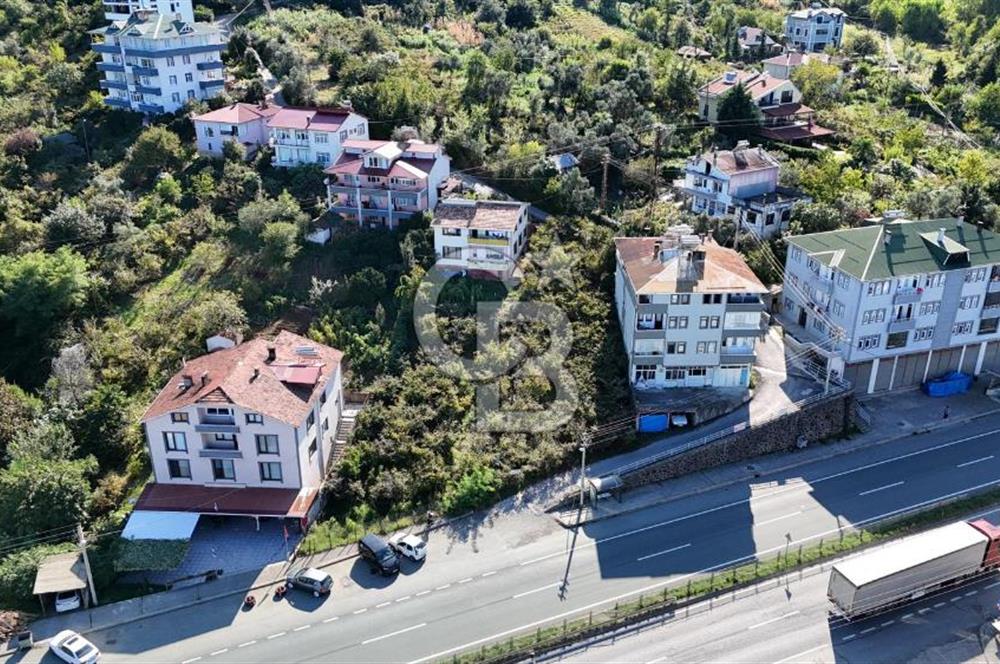 MERSİN'DE ANAYOLA CEPHE, EĞİMİ AZ, HARİKA KONUMLA SATILIK ARAZİ