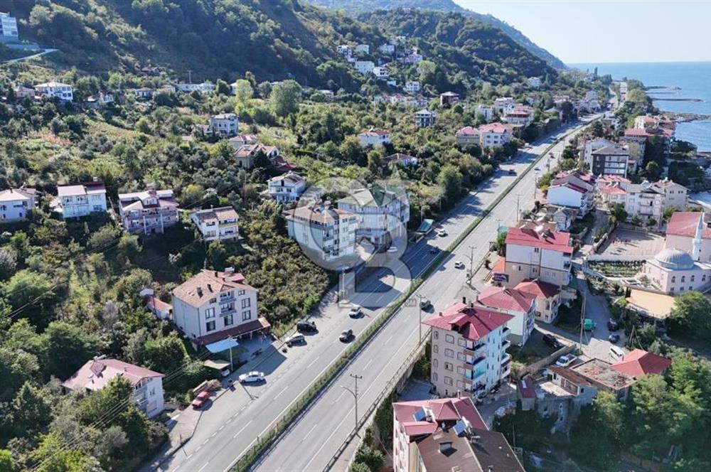 MERSİN'DE ANAYOLA CEPHE, EĞİMİ AZ, HARİKA KONUMLA SATILIK ARAZİ