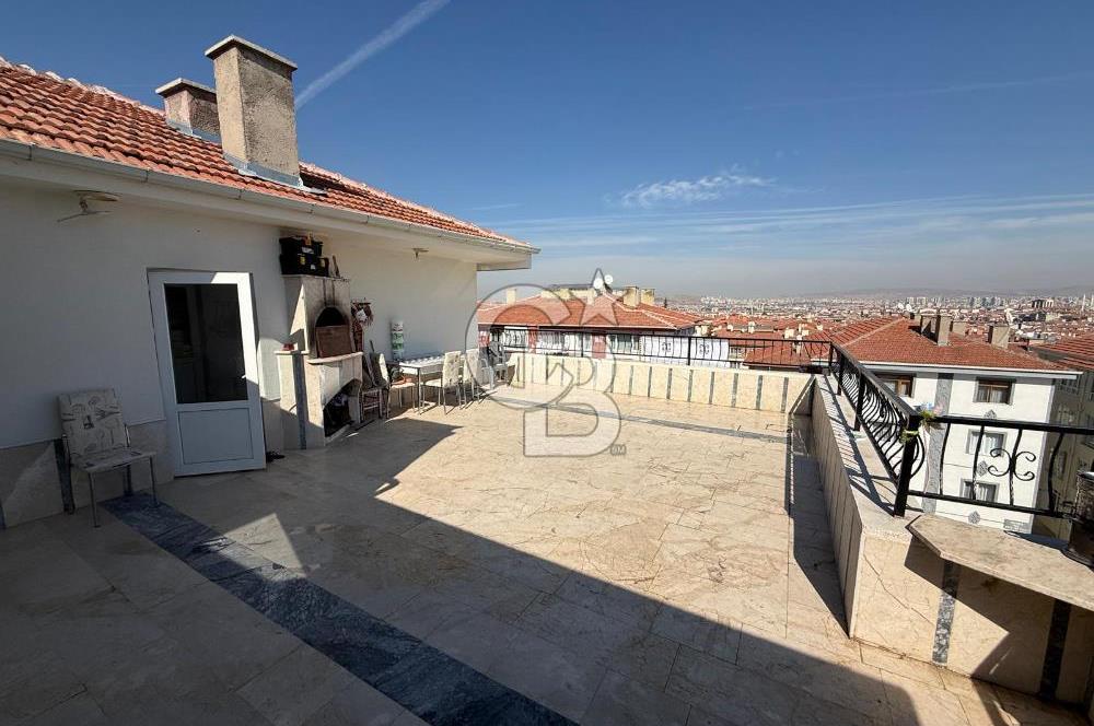 SİNCAN PINARBAŞI MAHALLESİ ÇORUM CADDESİ ÜZERİNDE SATILIK 5+1