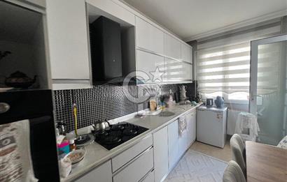 Karşıyaka Örnekköy’de 145m2 Kapalı Mutfak Satılık 3+1 Daire