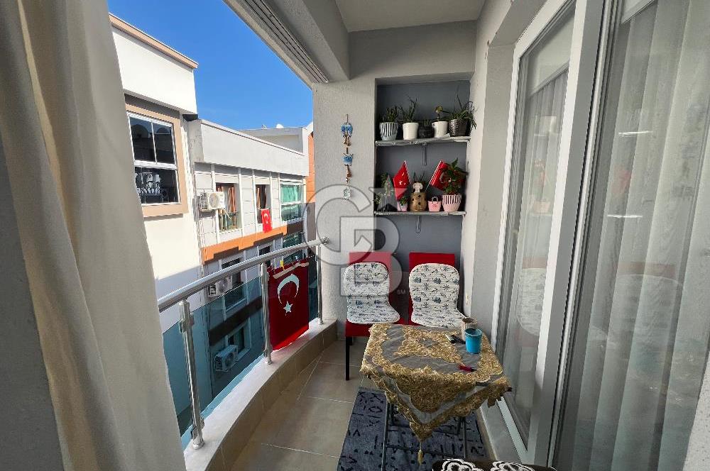 Karşıyaka Örnekköy’de 145m2 Kapalı Mutfak Satılık 3+1 Daire