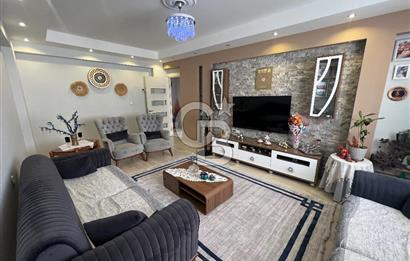 Karşıyaka Örnekköy’de 145m2 Kapalı Mutfak Satılık 3+1 Daire