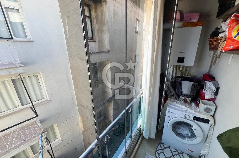 Karşıyaka Örnekköy’de 145m2 Kapalı Mutfak Satılık 3+1 Daire