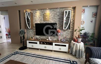 Karşıyaka Örnekköy’de 145m2 Kapalı Mutfak Satılık 3+1 Daire