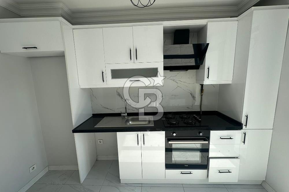 PENDİK BAHÇELİEVLER'DE MAH. 2+1 ARA KAT SATILIK DAİRE