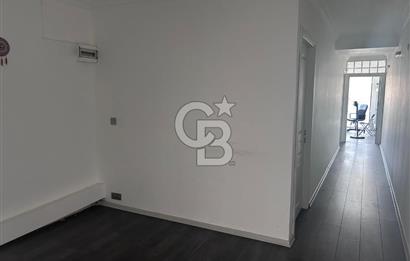 Konak Fevzipaşa Bulvarı Necipoğlu İş Hanı Satılık 2+1 Büro & Ofis