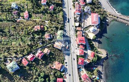 MERSİN'DE ANAYOLA CEPHE, EĞİMİ AZ, HARİKA KONUMLA SATILIK ARAZİ