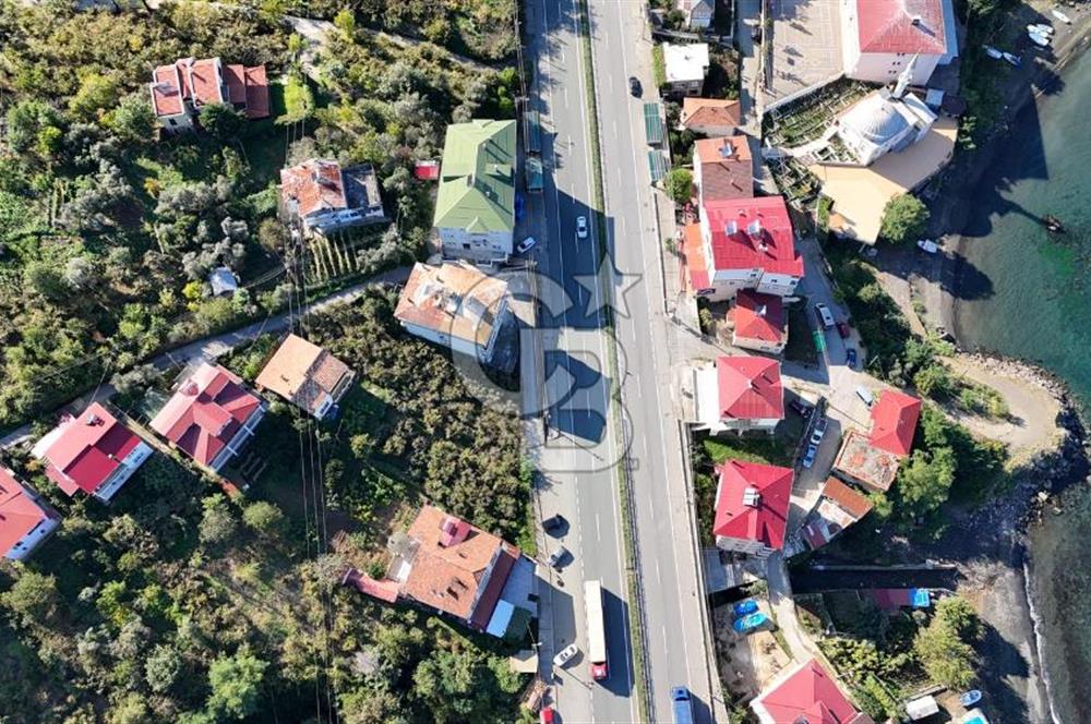 MERSİN'DE ANAYOLA CEPHE, EĞİMİ AZ, HARİKA KONUMLA SATILIK ARAZİ