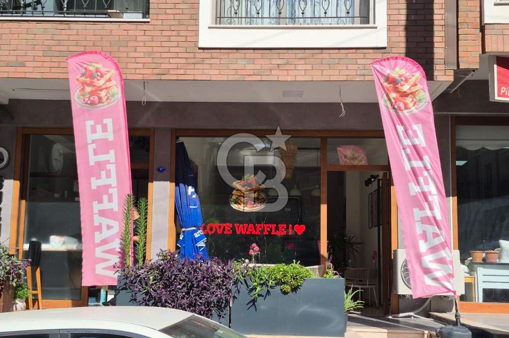 KARŞIYAKA ŞEMİKLER MERKEZ LÜKS BİNADA SATILIK DÜKKAN