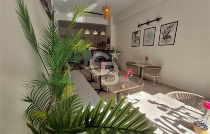 KARŞIYAKA ŞEMİKLER MERKEZ LÜKS BİNADA SATILIK DÜKKAN