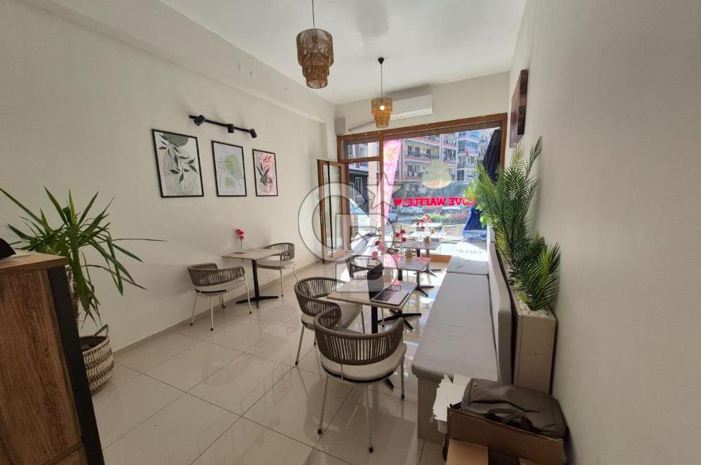 KARŞIYAKA ŞEMİKLER MERKEZ LÜKS BİNADA SATILIK DÜKKAN