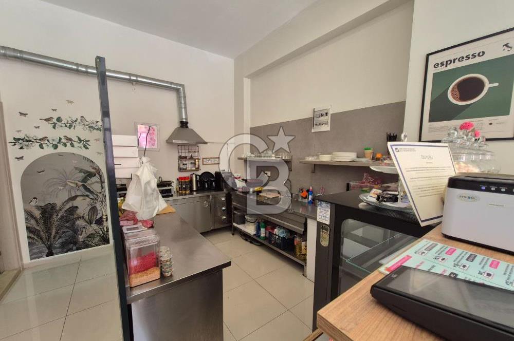 KARŞIYAKA ŞEMİKLER MERKEZ LÜKS BİNADA SATILIK DÜKKAN