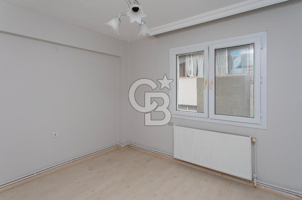 Karşıyaka Alaybey'de Satılık Denize Yakın 3+1 Daire