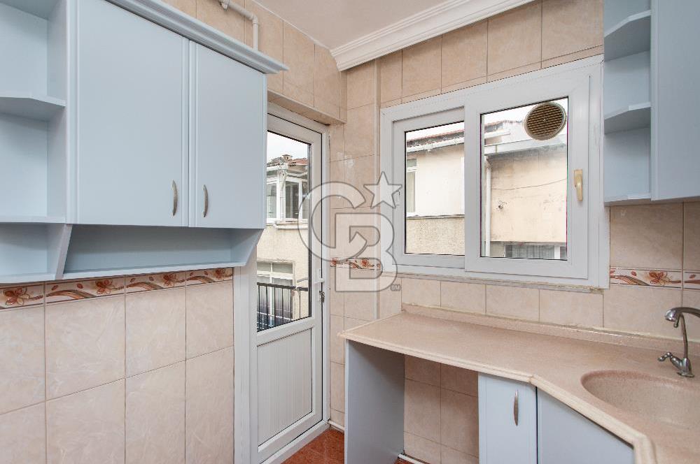 Karşıyaka Alaybey'de Satılık Denize Yakın 3+1 Daire