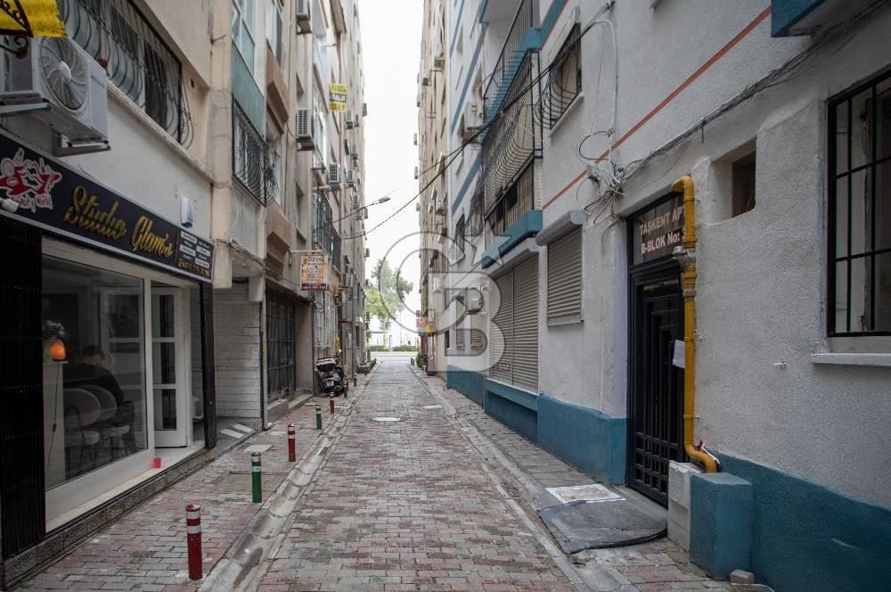 Karşıyaka Alaybey'de Satılık Denize Yakın 3+1 Daire