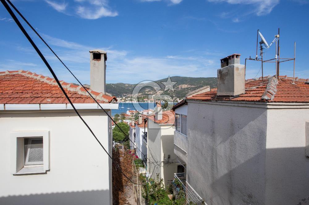 Eski Foça Atatürk Mah. Site İçerisinde Satılık 2+1 Dubleks Villa