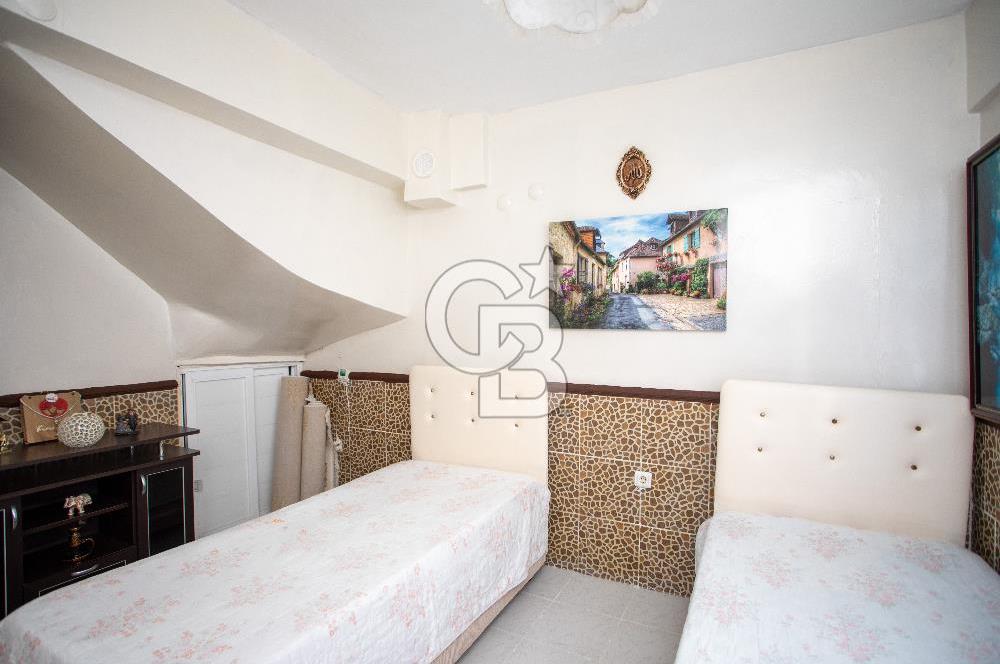 Foça Denizkent Sitesinde Satılık 2+1 Dubleks