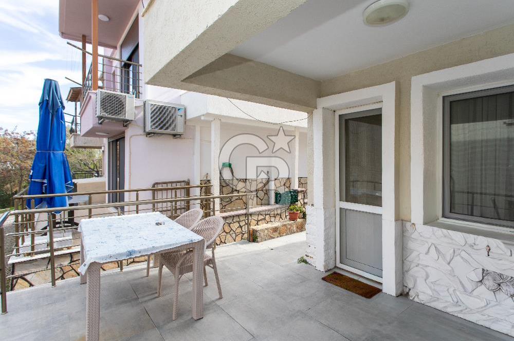 Eski Foça Atatürk Mah. Site İçerisinde Satılık 2+1 Dubleks Villa