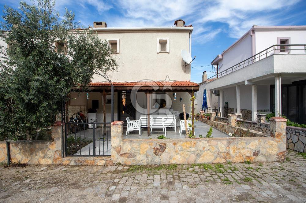 Eski Foça Atatürk Mah. Site İçerisinde Satılık 2+1 Dubleks Villa