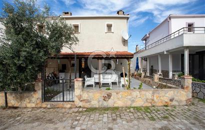 Eski Foça Atatürk Mah. Site İçerisinde Satılık 2+1 Dubleks Villa