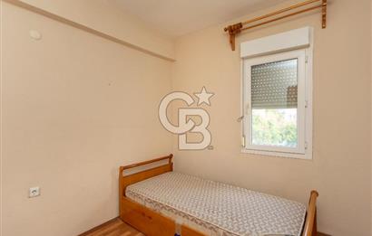 Eski Foça Atatürk Mah. Satılık Tadilatlı 2+1 Daire