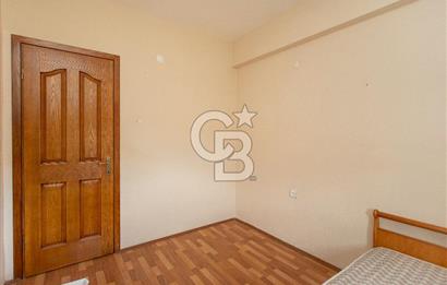 Eski Foça Atatürk Mah. Satılık Tadilatlı 2+1 Daire