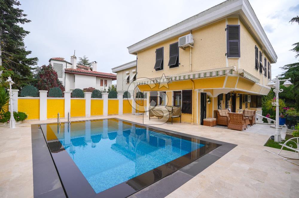 DRAGOS'TA ÇOK ÖZEL KONUMDA SAHİLE 200 METRE MESAFEDE 4 KATLI VİLLA