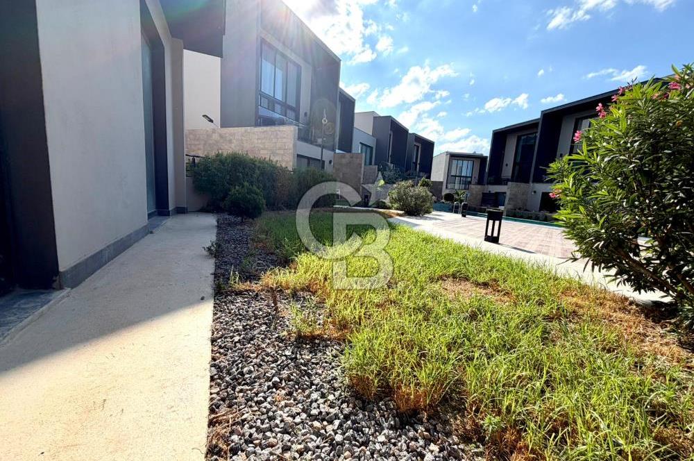 Kıbrıs Girne Kervansaray Projesi Havuz Manzaralı Satılık 2+1 Daire