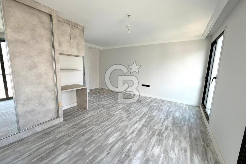 Kıbrıs Girne Kervansaray Projesi Havuz Manzaralı Satılık 4+1 Loft Daire