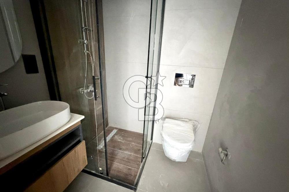 Kıbrıs Girne Kervansaray Projesi Deniz ve Havuz Manzaralı Satılık 3+1 Loft Daire