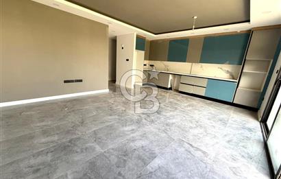 Kıbrıs Girne Kervansaray Projesi Havuz Manzaralı Satılık 2+1 Daire