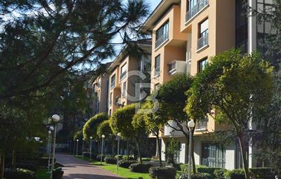 SARI KONAKLAR SİTESİNDE SATILIK 4+1