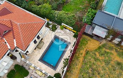 DRAGOS'TA ÇOK ÖZEL KONUMDA SAHİLE 200 METRE MESAFEDE 4 KATLI VİLLA