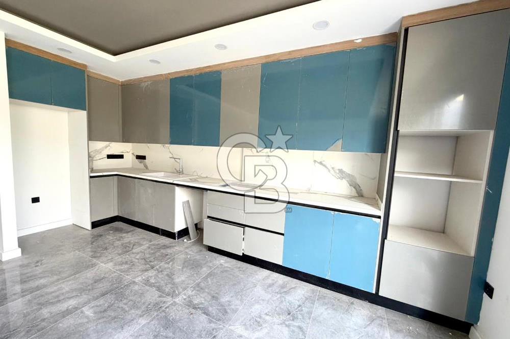 Kıbrıs Girne Kervansaray Projesi Havuz Manzaralı Satılık 2+1 Daire