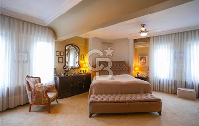 DRAGOS'TA ÇOK ÖZEL KONUMDA SAHİLE 200 METRE MESAFEDE 4 KATLI VİLLA