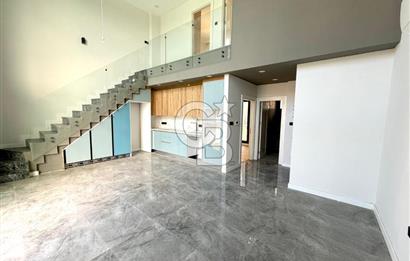 Kıbrıs Girne Kervansaray Projesi Havuz Manzaralı Satılık 3+1 Loft Daire