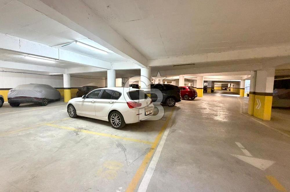 Kıbrıs Girne Kervansaray Projesi Deniz ve Havuz Manzaralı Satılık 3+1 Loft Daire