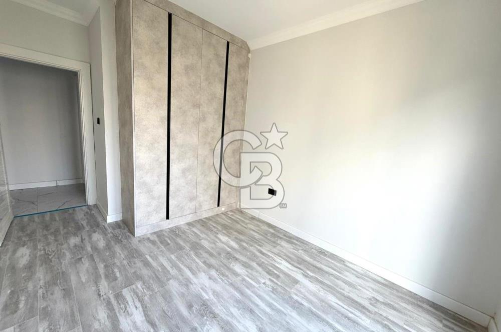 Kıbrıs Girne Kervansaray Projesi Havuz Manzaralı Satılık 4+1 Loft Daire