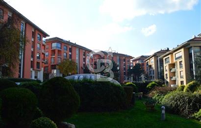 SARI KONAKLAR SİTESİNDE SATILIK 4+1