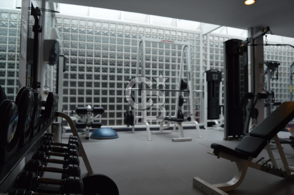 SARI KONAKLAR SİTESİNDE SATILIK 4+1