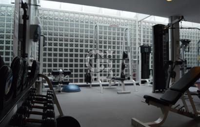 SARI KONAKLAR SİTESİNDE SATILIK 4+1